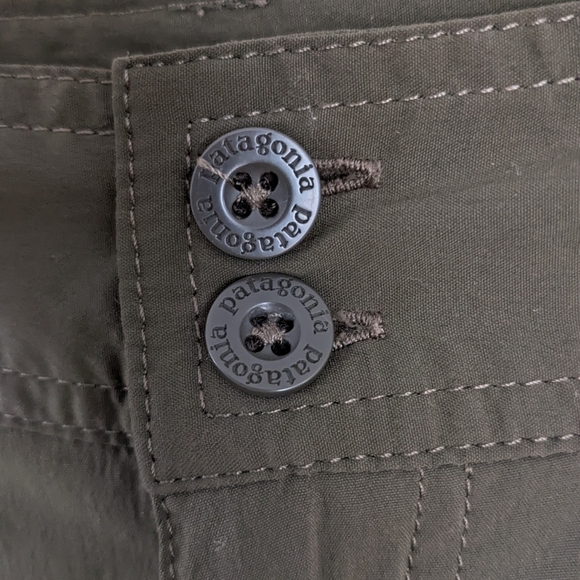 PATAGONIA roll up cargo light weight trail hiking shorts khaki green size 10 @Z - Picture 3 of 11